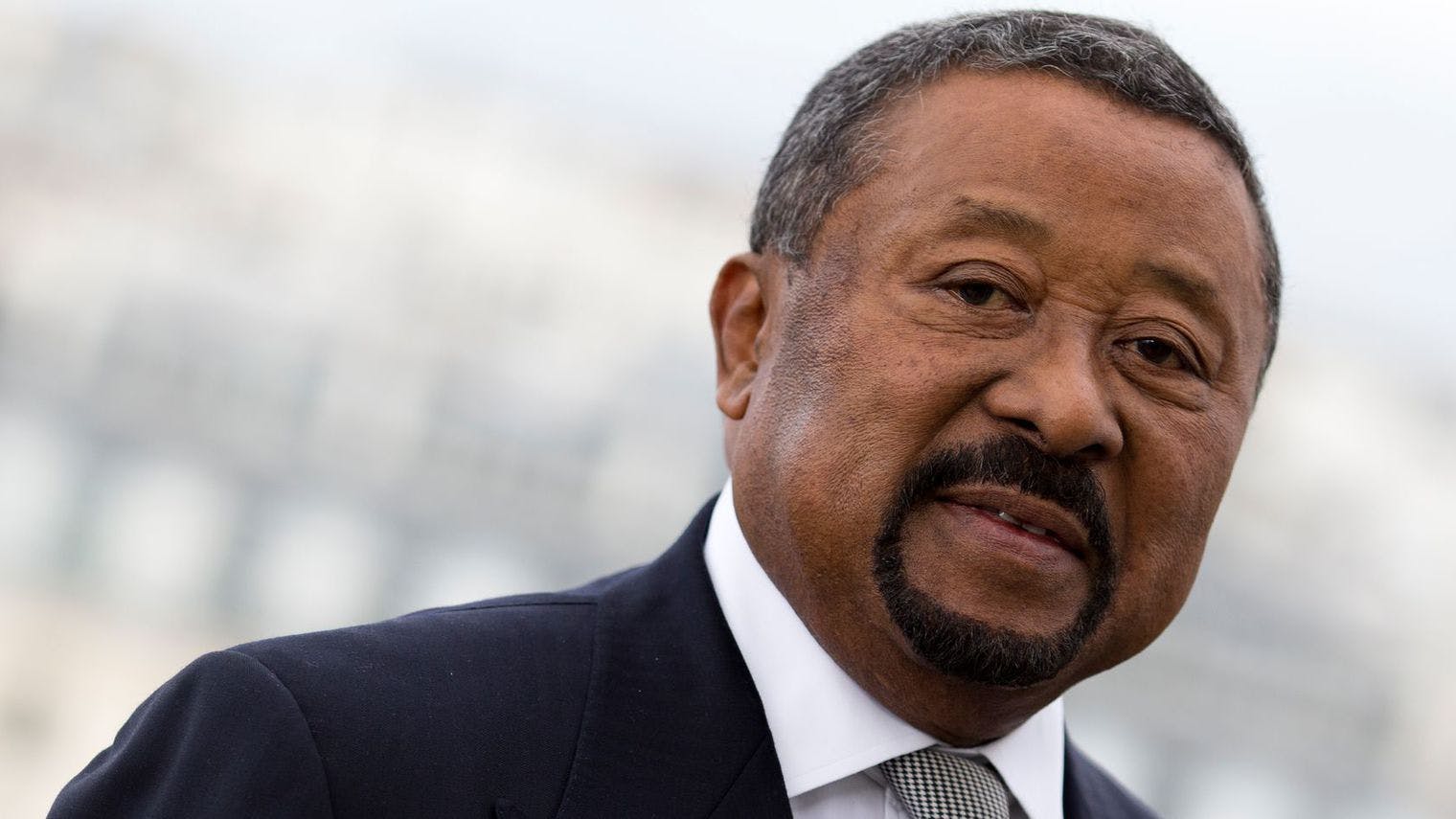Gabon: Ali Bongo s’attaque à Jean Ping, l’ancien allié de son père