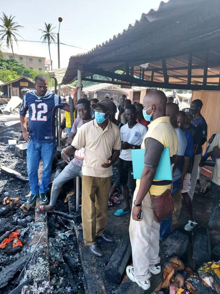 Côte d’Ivoire – Grand Bassam : Incendie au centre artisanal, aucune perte en vie humaine (Sidiki Konaté)