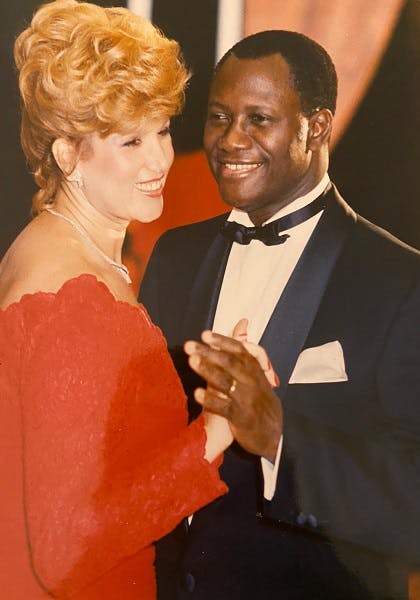Exclusif: photo inédite du dîner de mariage du couple Ouattara 29 ans après (Alassane et Dominique en 1991)