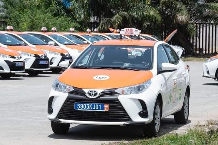 Transport abidjanais : 50 nouveaux taxis-compteurs livrés