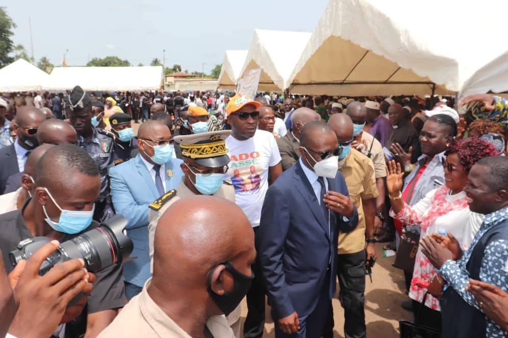 Guémon-hommage à Ouattara : Amadou Koné confirme  le bitumage de l’axe Man-Kouibly-Vavoua