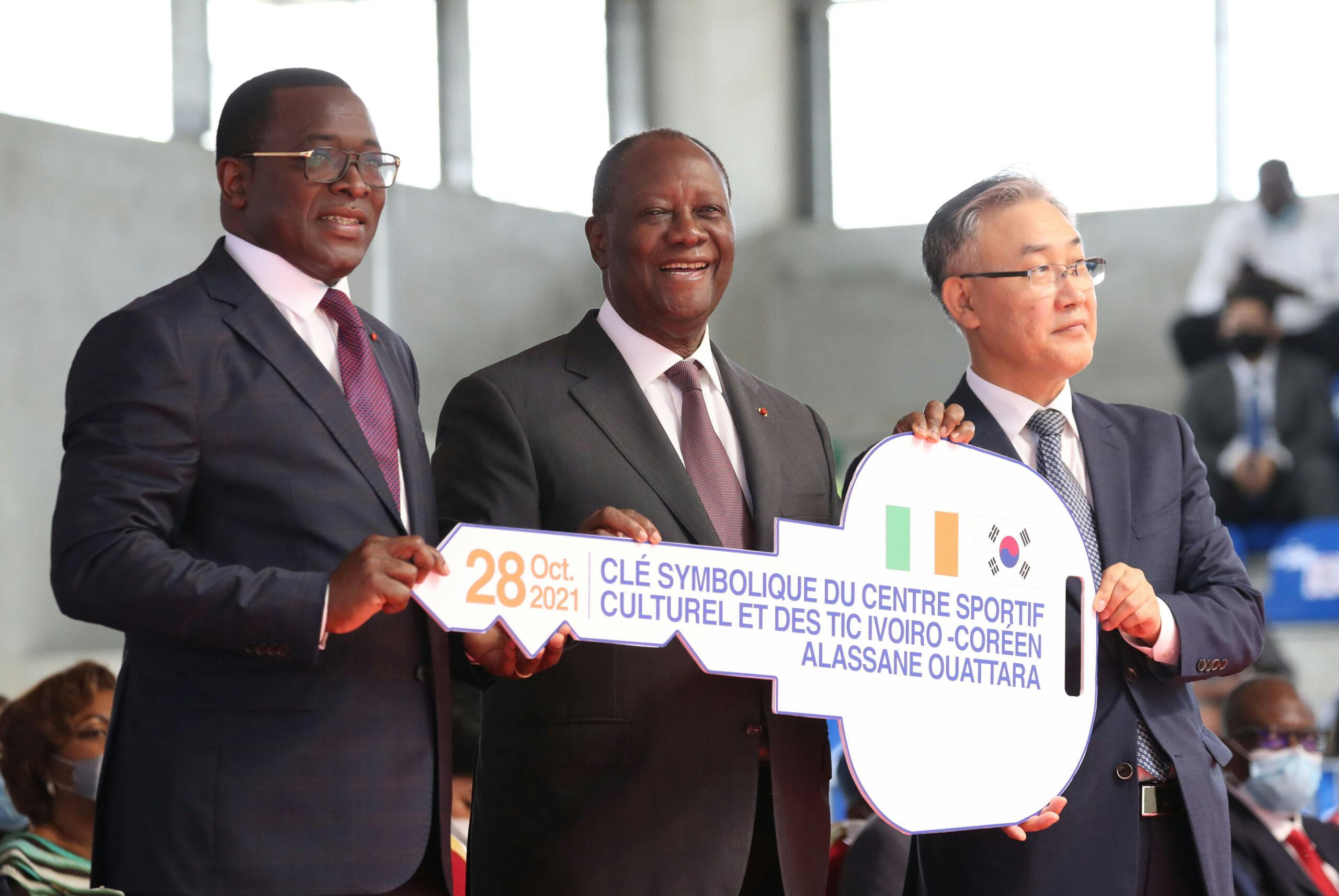 Sport : le Centre sportif, culturel et des TIC ivoiro-coréen Alassane Ouattara de 1200 places officiellement inauguré