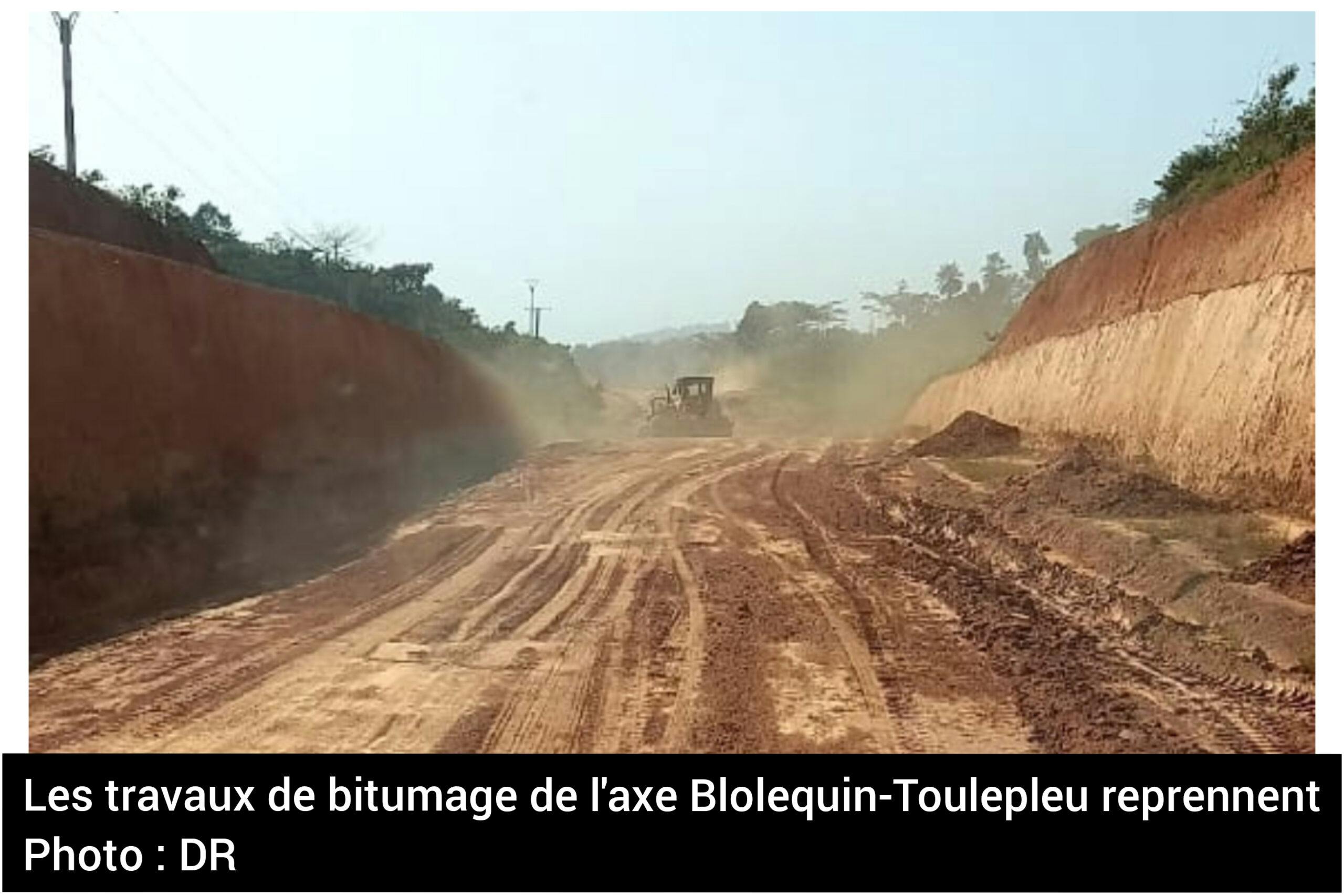 Les travaux de bitumage de l’axe Blolequin-Toulepleu reprennent (Région du Cavally, Côte d’Ivoire)