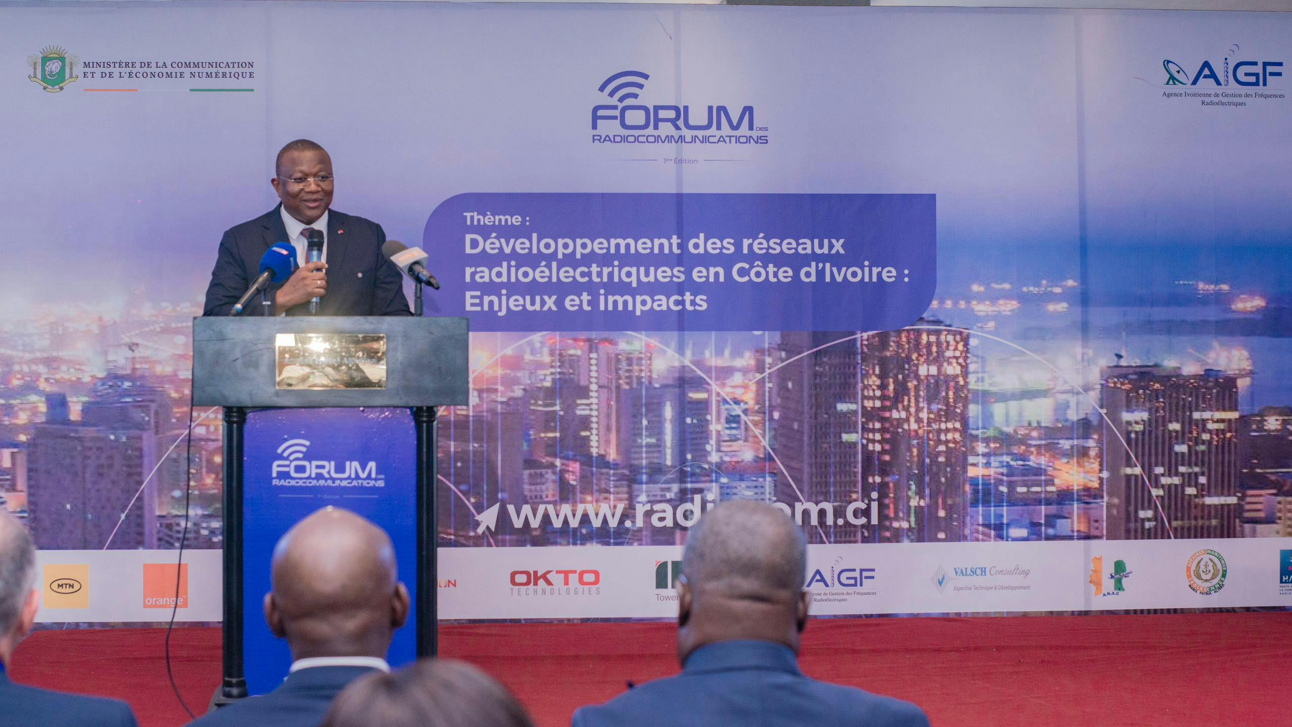Côte d’Ivoire – forum des radiocommunications : le gouvernement s’engage à promouvoir la connectivité universelle
