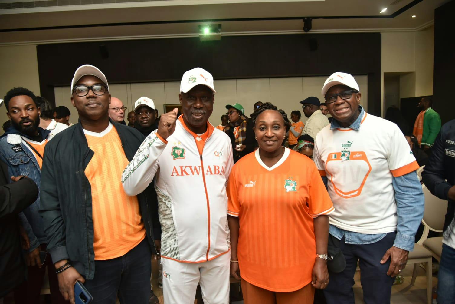 Les Éléphants remportent la Can 2023 en Côte d’Ivoire, les Champs Elysées envahies par les couleurs orange blanc et vert 