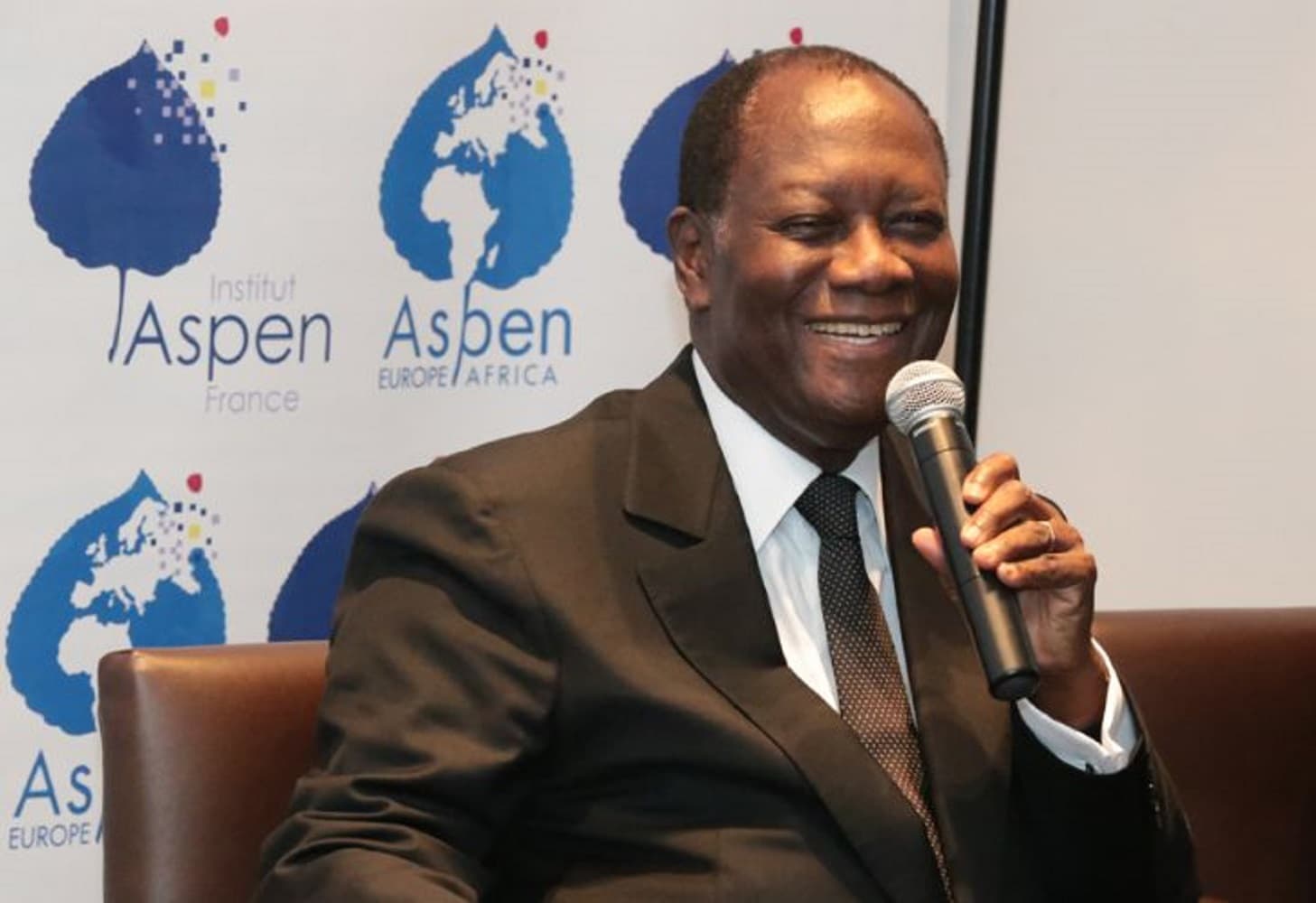 Ouattara réclame une opposition crédible et tance le  FPI : «Le fait d’avoir eu le pouvoir par hasard et l’avoir perdu crée un tourbillon»