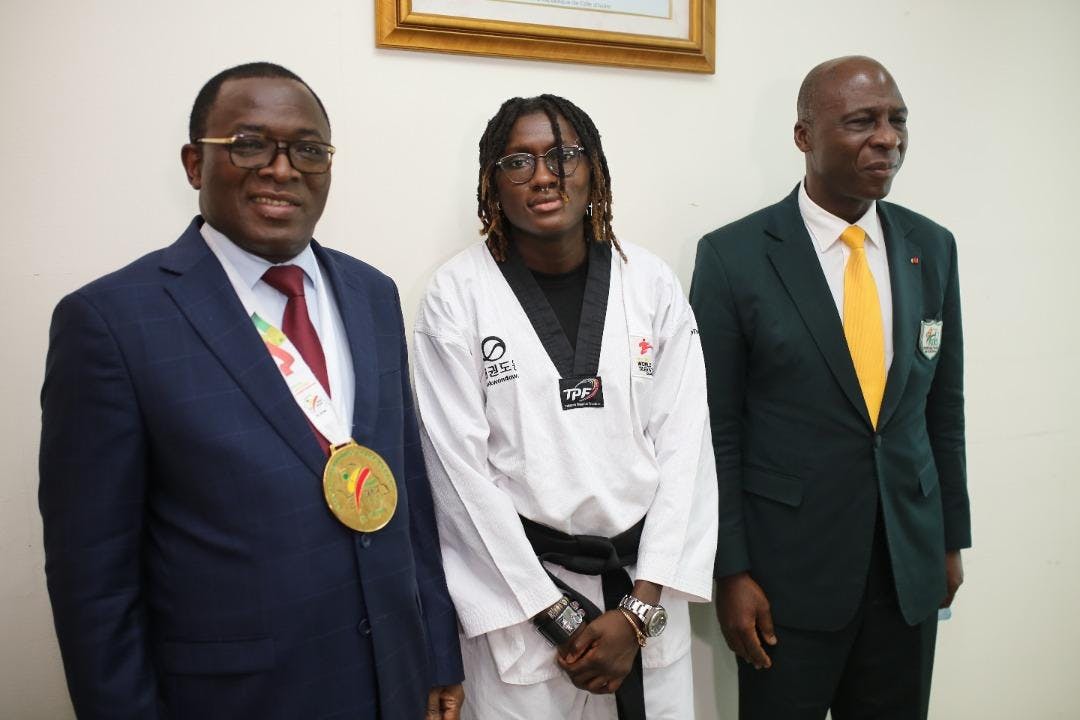 Taekwondo- Après  le  championnats d’Afrique à Dakar Le ministre Danho Paulin félicite et galvanise les takwondo’ins pour les JO