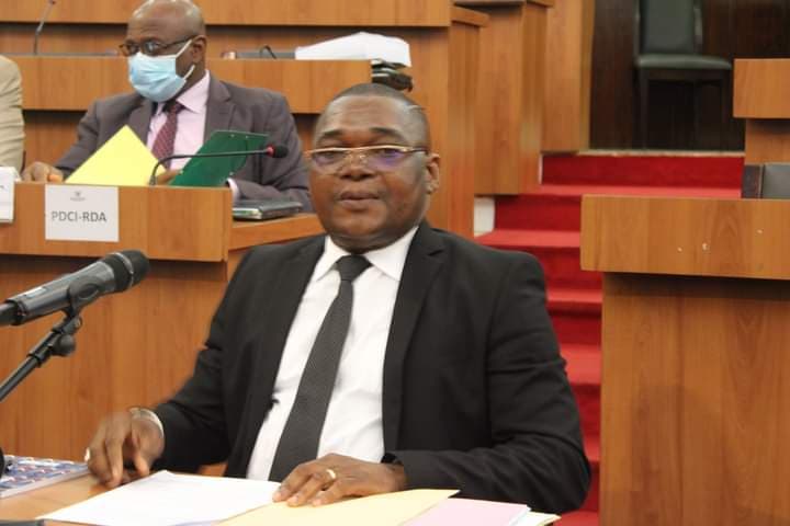 Budget-programme 2022: Serey Doh obtient la confiance les députés (Affaires maritimes, Côte d’Ivoire)