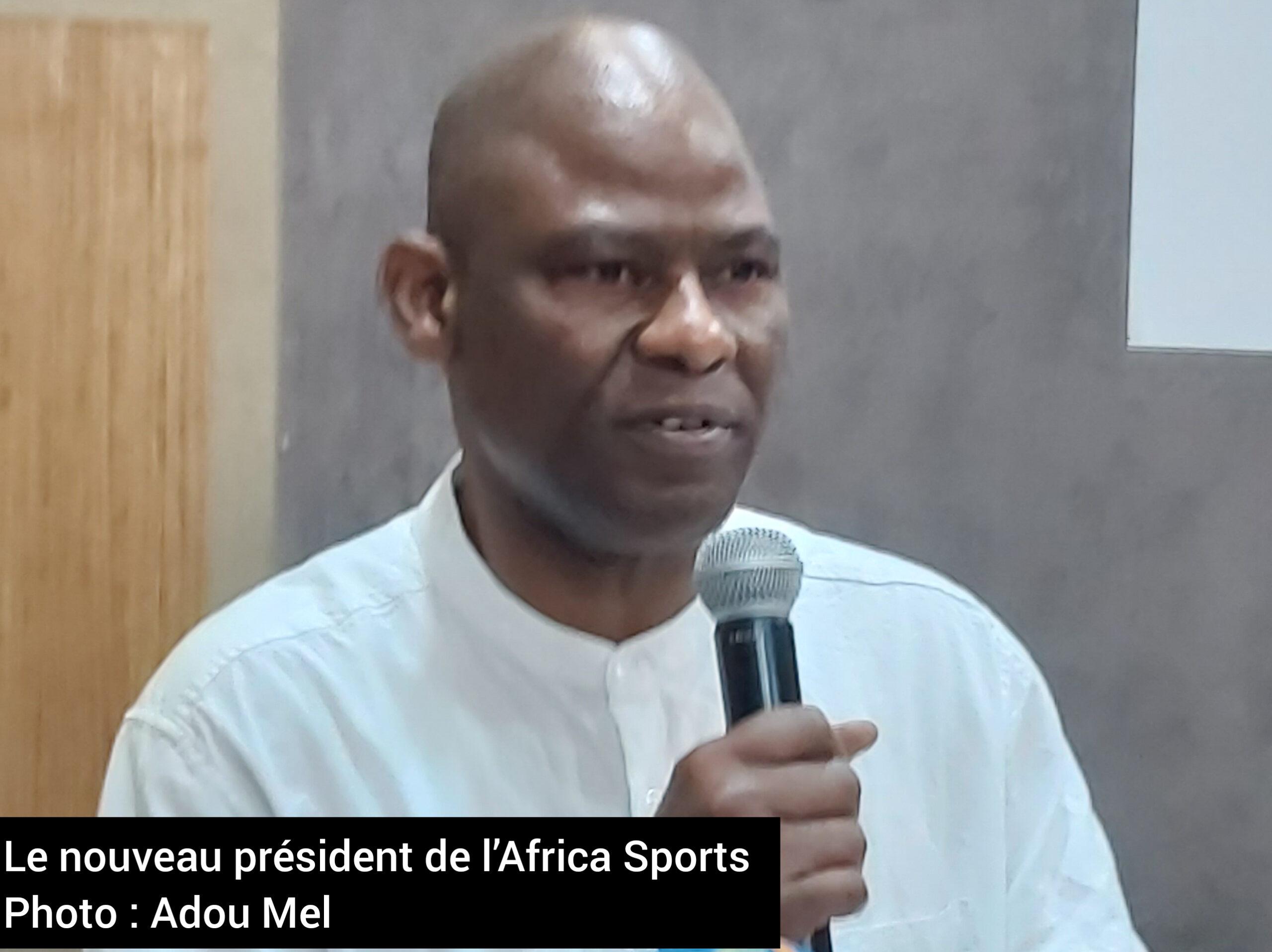 Football ivoirien : malgré la contestation de Koné Cheick Oumar, Kuyo Téa élu président de l’Africa Sports d’Abidjan