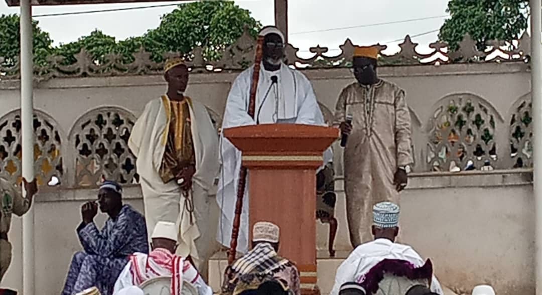 Ramadan à Yamoussoukro : L’imam Seydou Sylla invite les jeunes à rester sourds aux appels des terroristes