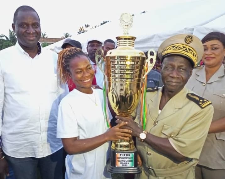 Handball : Championnes de Côte d’Ivoire, les filles de Alpha Sanogo célébrées à Tiassalé