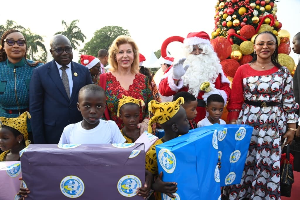 Arbre de Noël 2024 : Dominique Ouattara offre amour et joie aux enfants de toute la Côte d’Ivoire