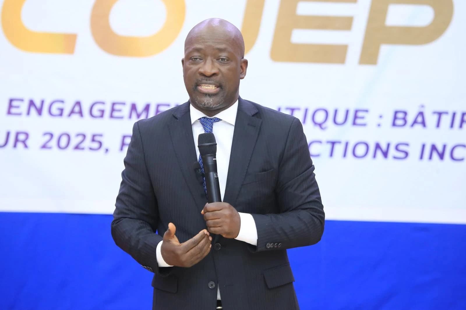 Revue de presse du 10 mars 2025 : l’opposition en quête d’unité en Côte d’Ivoire