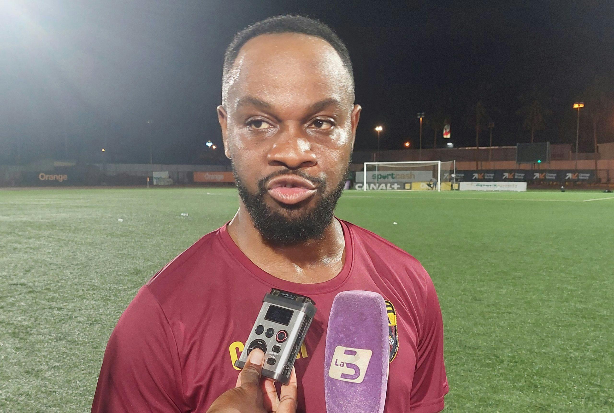 Football-Ligue 2 ivoirienne : ” Nous n’avons plus de calculs à faire que de gagner les cinq derniers matches”, Bougouyou Serge (Entraîneur de ISCA)